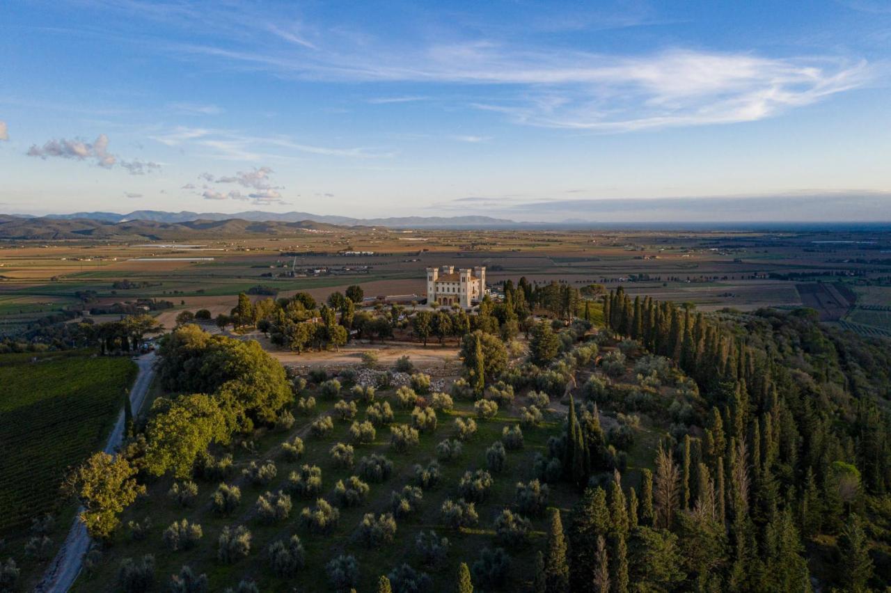 Castello Bonaria Wine & Spa Resort 캄필리아 마리티마 외부 사진
