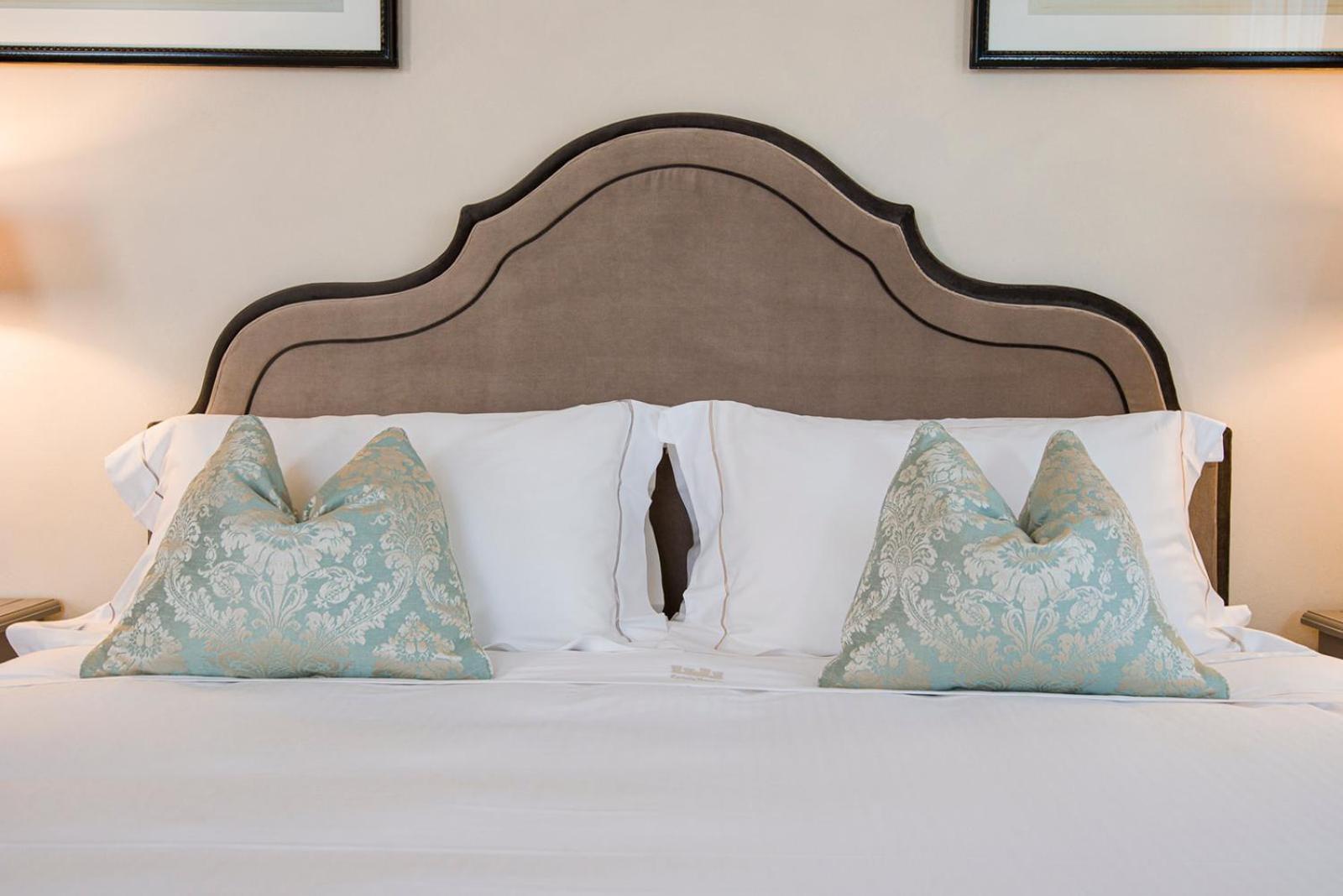 Castello Bonaria Wine & Spa Resort 캄필리아 마리티마 외부 사진