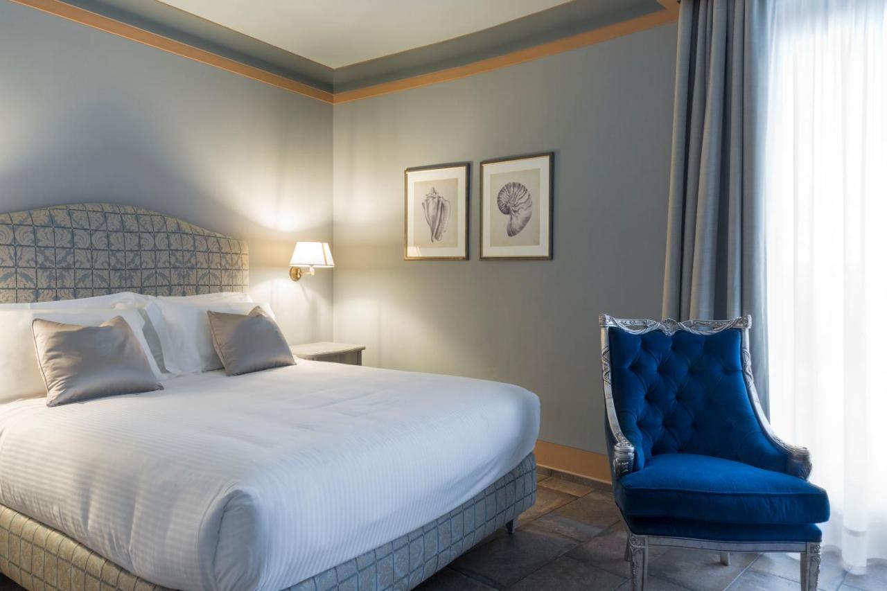 Castello Bonaria Wine & Spa Resort 캄필리아 마리티마 외부 사진